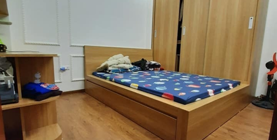 Nhà Cổ Nhuế, Bắc Từ Liêm LÔ GÓC - ÔTÔ ĐỖ CỬA - SIÊU KINH DOANH, 75m2, 8.6 tỷ.