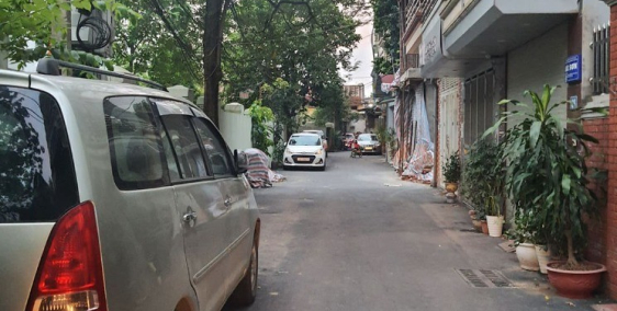 BÁN GẤP NHÀ XUÂN ĐỈNH Ô TÔ TRÁNH KINH DOANH ĐỈNH DT65M2,MT6M GIÁ 6 TỶ.0977195646