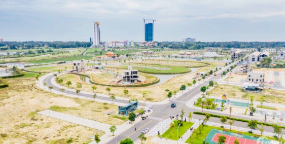 Cần bán 2 suất ngoại giao biệt thự biển ĐN, đối diện công viên, cách biển 400m