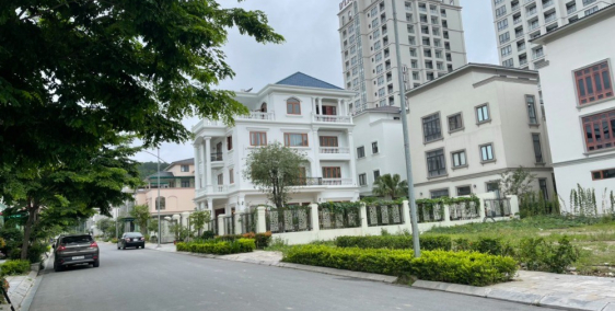 Chính chủ cần bán lô đất nền biệt thự áp góc 336m2, mặt tiền 16m