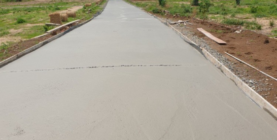 vợ chồng ly dị cần bán gấp lô đất nền, sổ hồng riêng giấy tờ hợp pháp.