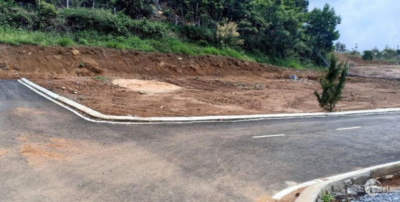 cần bán gấp lô đất tại bảo lộc