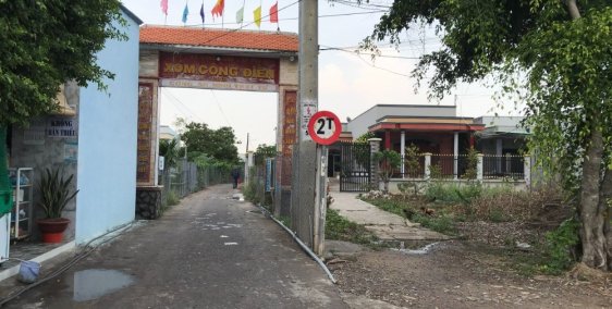 Đất thổ cư đường xe ô tô đậu trước đất đối diện khu công nghiệp Long Cang chỉ 7.