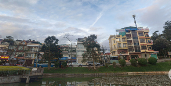 Bán lô đất mặt tiền đường Trần Phú Đà Lạt xây khách sạn view hồ