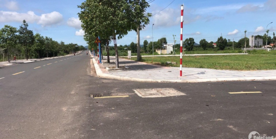 bán đất ngay tỉnh lộ 52 gần TT Đất Đỏ sổ sẵn có 100m2 TC hạ tầng hoàn thiện đẹp