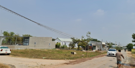 Bán đất thổ cư KDC đông đúc gần ngã 3 Đức Hòa giá 650 triệu