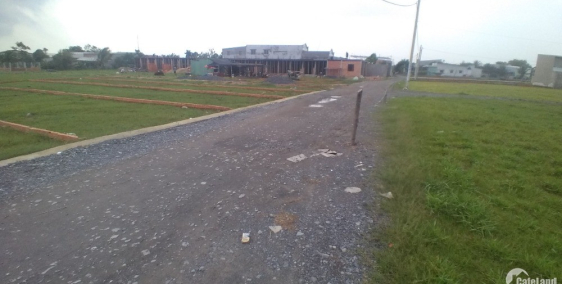 Thị Trấn Đức Hòa ! Thổ Cư 100% , Sổ Hồng Riêng , Giá 799Tr :  0909.675.911