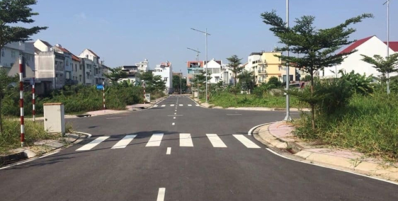 Đất thổ cư Hóc Môn, mt Quốc lộ 22. SHR. 1ty3/100m2