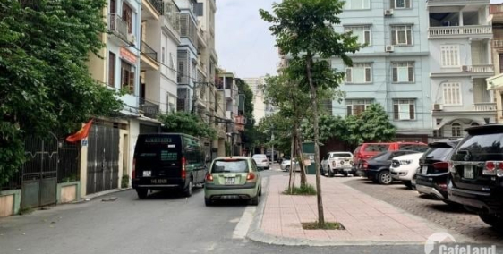 Bán đất mặt ngõ 140 Nguyễn Xiển 51m2, ô tô tránh