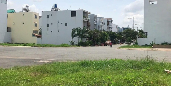 Cần bán 2 lô đất mặt tiền đường QL13 – Tp. Thủ Dầu Một, Bình Dương.