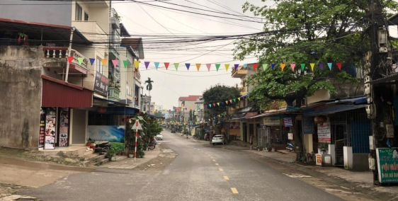 bán căn nhà tập thể cb ngân hàng đường xương rồng