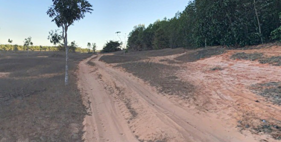 Cần bán lô đất thuộc xã Bình Tân hiện hữu keo tràm mặt tiền đường cách QL1A 1KM.