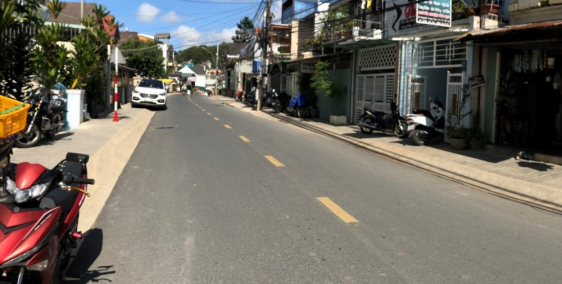 Bán đất mặt tiền Nguyễn Trung Trực, Đà Lạt (giá tốt)