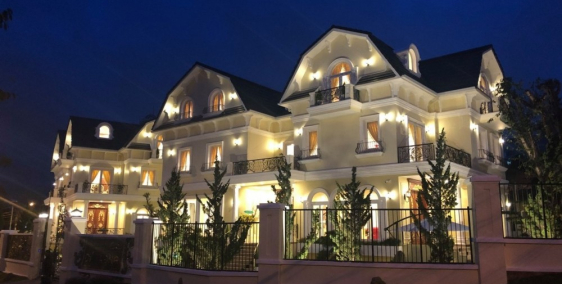 Cần bán khu biệt thự sang trọng trung tâm Thành Phố Đà Lạt