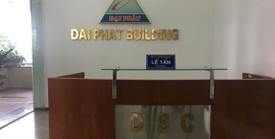 Văn phòng cho thuê giá rẻ 180nghìn/m2 tòa Đại Phát Duy Tân DT169m2,LH:0943898681