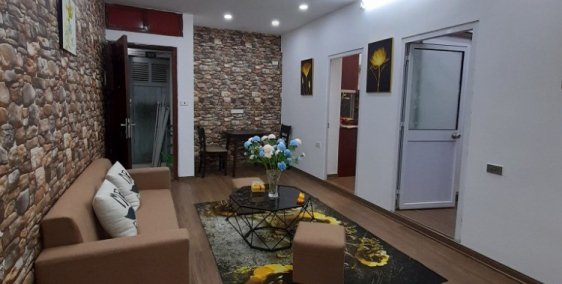 Nhà tập thể tầng 3 gần ĐH Ngoại Thương, phố Chùa Láng, Láng Thượng