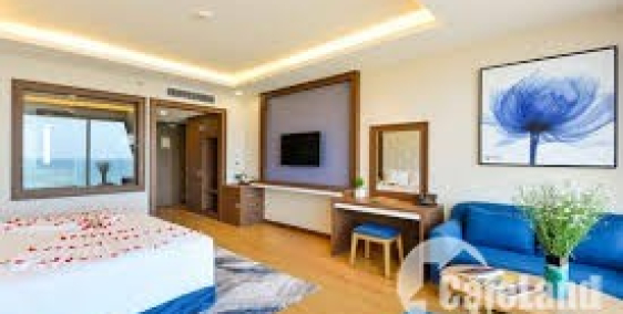 Bán gấp khách sạn 35 phòng đường Phan Văn Trị, Cách biển chỉ 50m.