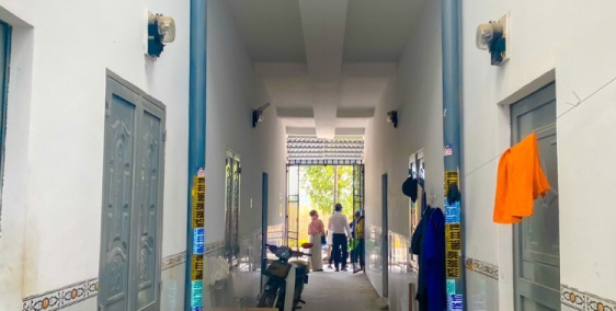 Bán nhà mặt phố 1 trệt 2 lầu giáp KCN bàu bàng