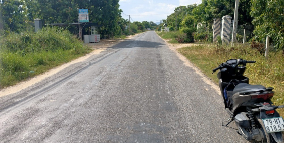 Chỉ với 2tr2/mv có ngay lô đất mặt tiền đường qh 42m hiện trạng 15m đường nhựa