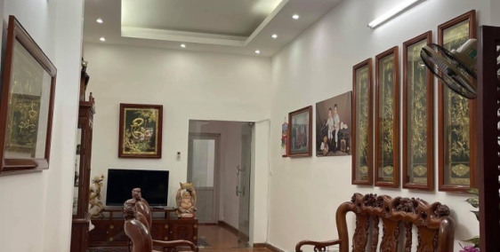 Mặt phố cực kỳ sầm uất kinh doanh tốt hút lộc 70m2 MT3,3M 13,5tỷ Trương Định