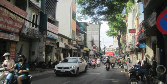 CC bán nhà mặt phố Trương Định, Tân Mai 2 mặt đường, MT rộng 168m2 chỉ 14.68 tỷ.