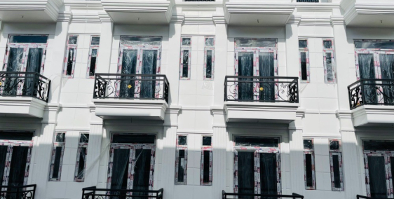 Cần bán gấp nhà phố 1trệt 3 lầu có Thang máy, Giá 4ty8, SHR, full Nội Thất