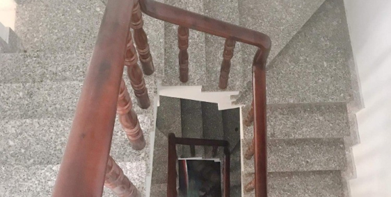 Bán nhà Nguyễn Trọng Tuyển Quận Phú Nhuận 76m2, 3 tầng giá chỉ 7.55 tỉ