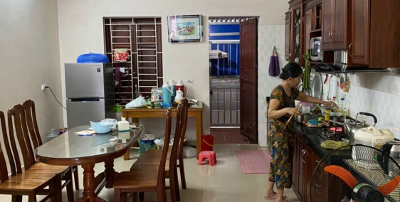 Bán nhà mặt phố Yêt Kiêu, TP HD, 81m2, mt 4.5m, 4 tầng, KD cực tốt, chỉ 3 tỷ 550