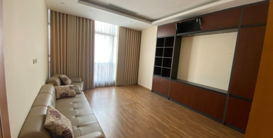 Hiện tại cần bán căn hộ 97m2 toà nhà Eurowindow - 27 Trần Duy Hưng.