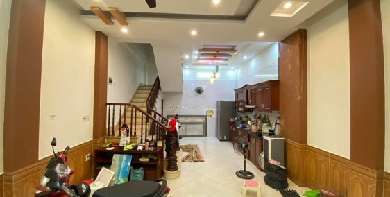 Nhà đẹp Dương Khuê, Cầu Giấy ôtô đô cửa, phân lô kinh doanh 45m2 giá 7.3 tỷ.