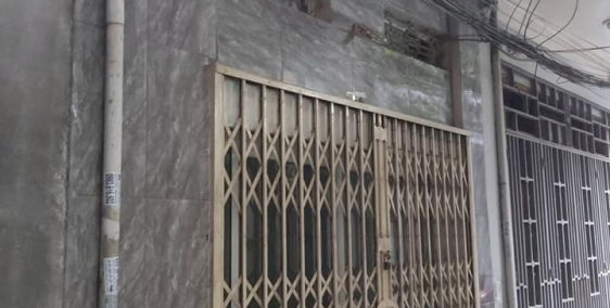 Bán nhà Xuân Thủy, kinh doanh, lô góc, đầu tư dòng tiền 65m2, 6.2m giá 7.79 tỷ.