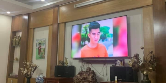 Nhà NGUYÊN HỒNG PHÂN LÔ VIP ngõ Ô TÔ TRÁNH 50m2 5 tầng MT 4m 12,5 tỷ.