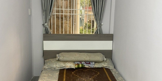 Cần bán nhà mini gần trung tâm quận 1 giá rẻ