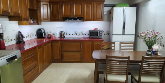 Bán nhà Nguyễn Lân, 50m2, 5 tầng lô góc, MT 5m, 4 ngủ, ô tô chỉ 3.8 tỷ