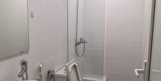 Bán nhà đẹp,ô tô,Nguyễn Viết Xuân,4 tầng,DT 35m,MT 3.7m,3.8 tỷ.