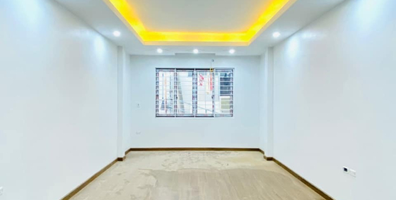 Nhà đẹp Cổ Nhuế, Bắc Từ Liêm 40m2x5 tầng, nở hậu, gần phố, 3.55 tỷ.