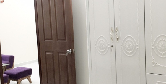 Cho thuê căn hộ lầu 5, B1 Trường Sa,  sát Thảo Cầm Viên 2PN, 2wc,