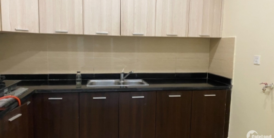 Cho thuê căn hộ tầng 6 Hồ gươm plaza