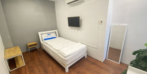 Cho thuê căn hộ giá rẻ đường Trần Đình Xu quận 1