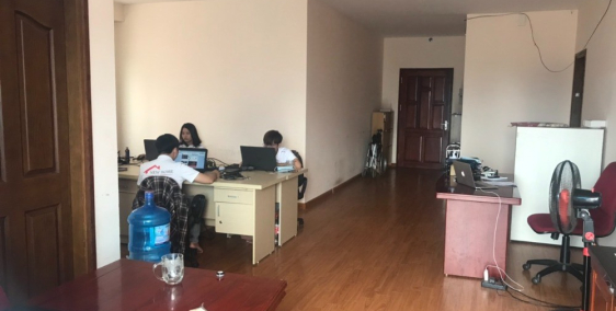 cần cho thuê căn hộ 608, diện tích 122m2 ở hồ tùng mậu