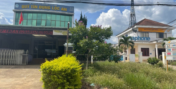 cần bán đất giá rẻ tại khu vực Bảo Lộc- Lâm Đồng