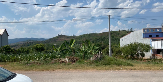 Bán lô đất 550m có 300m thổ cư Mặt đường Quốc lộ 43Chiềng Sơn, Mộc Châu, Sơn La