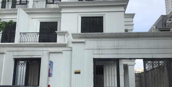 Biệt Thự Sang Roman DT 185m - Xây Dựng 276.5m, 4 Tầng - $23xxx Tỷ