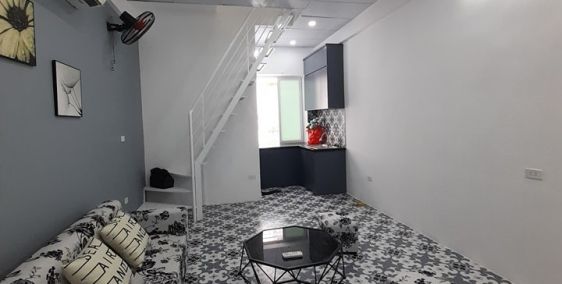 Bán nhanh CH tập thể ĐẸP LONG LANH tầng 3+4 ngõ 1194 đường Láng