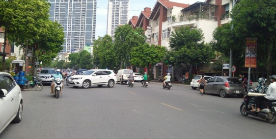 Bán LK Làng Việt Kiều Châu ÂU, 77m x 4T Kinh Doanh VIP 10 tỷ 7