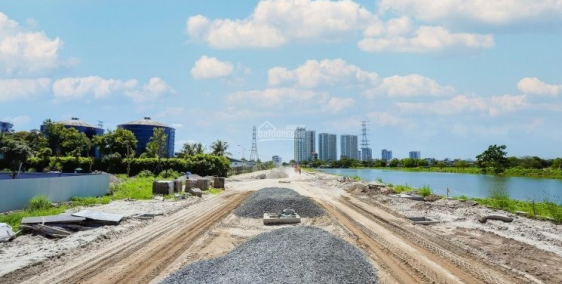 Biệt thự gần hồ Yên Sở có hầm đậu 2-3 ô tô, hướng Nam cực đẹp giá từ 120tr/m2