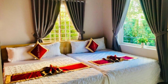 Bán khách sạn mặt tiền đường Phan Huy Ích T.p Vũng Tàu.