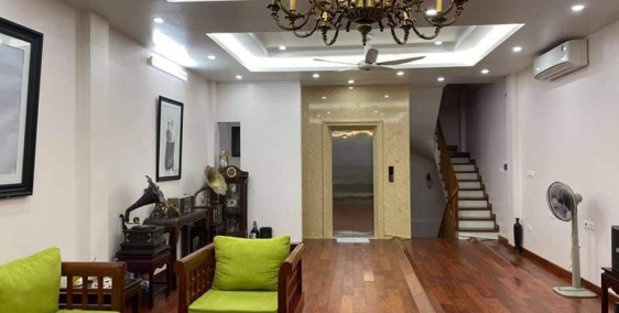 MP Tôn Đức Thắng sầm uất gần phố Nguyễn Thái Học, MT rộng 128m2 chỉ 36.8 tỷ.