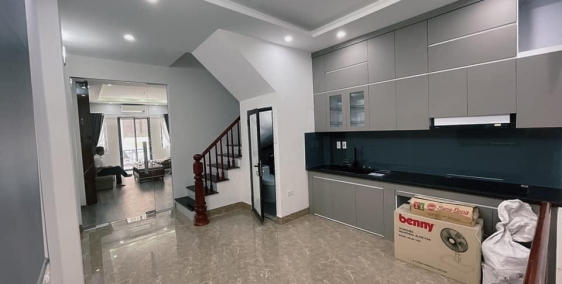 BÁN NHÀ MẶT PHỐ - TRUNG TÂM QUẬN HOÀNG MAI 51M x 5 TẦNG - 8,5 TỈ.