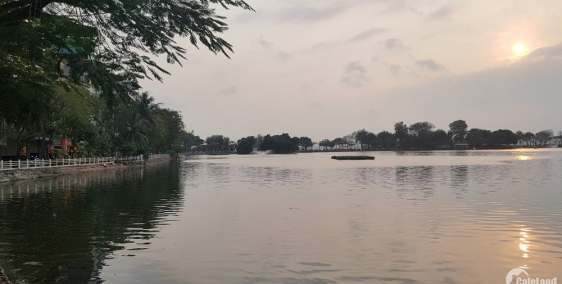 Mặt phố Nguyễn Đình Thi-Tây Hồ, View hồ, vỉa hè, oto, KD. 155m2 40 tỷ